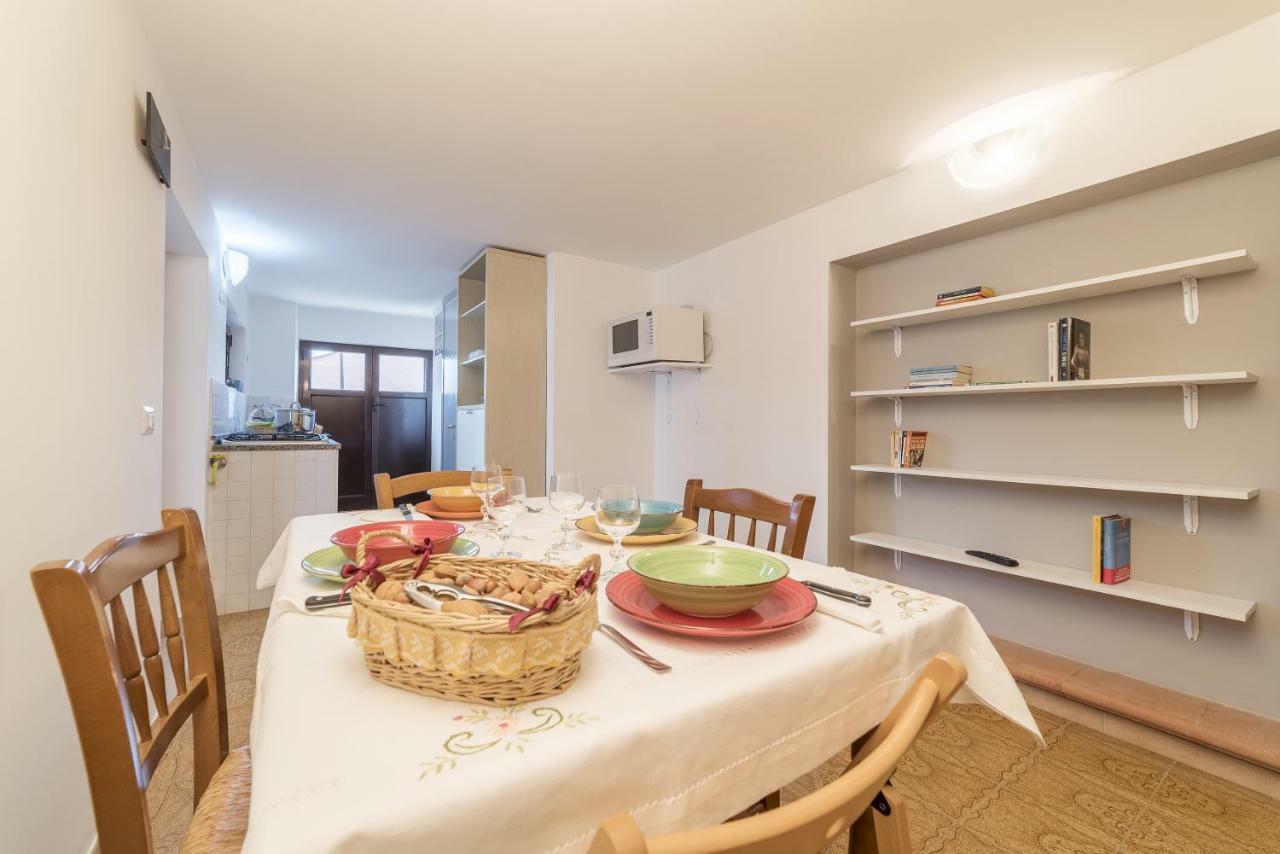 Peperino Attic Flat Apartment Чампино Екстериор снимка
