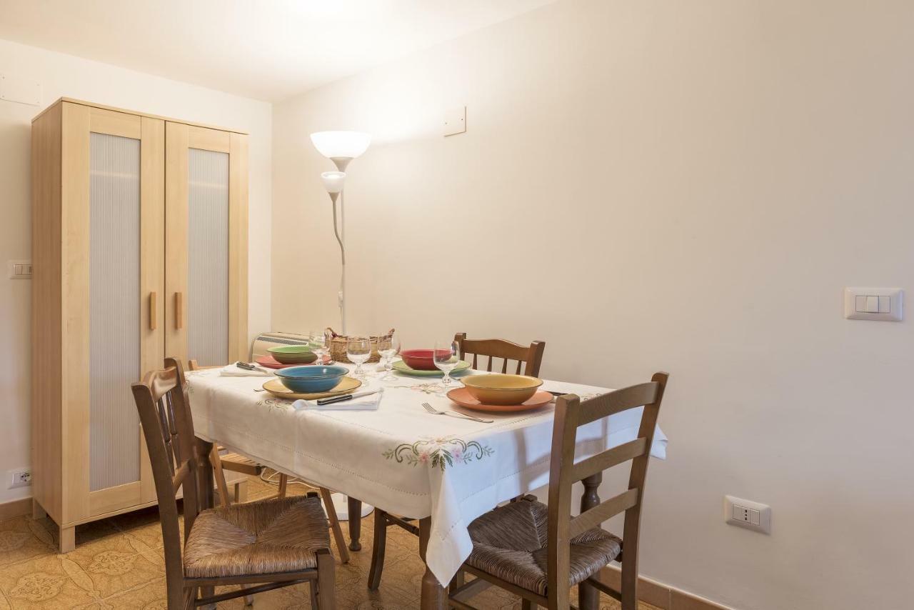 Peperino Attic Flat Apartment Чампино Екстериор снимка